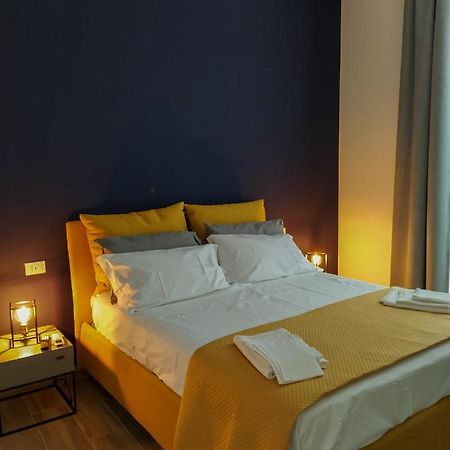 Urban Loft Napoli Apartment ภายนอก รูปภาพ