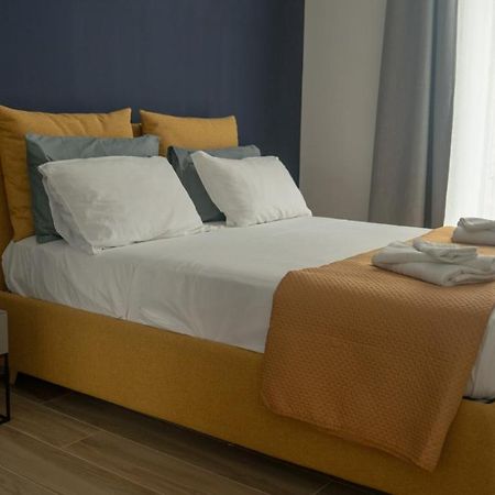 Urban Loft Napoli Apartment ภายนอก รูปภาพ