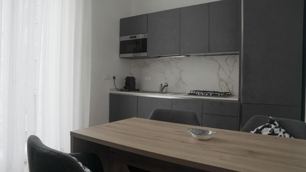 Urban Loft Napoli Apartment ภายนอก รูปภาพ