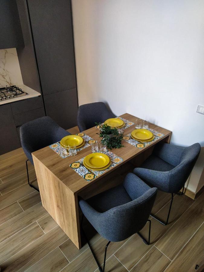 Urban Loft Napoli Apartment ภายนอก รูปภาพ